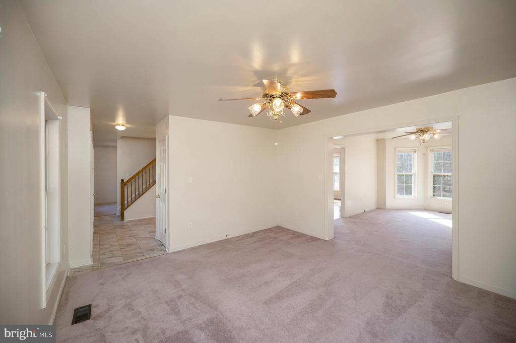 8128 SHIRLEY RD, SPOTSYLVANIA, Virginia 22551, 4 Bedrooms Bedrooms, ,2 BathroomsBathrooms,Residential,8128 SHIRLEY RD,VASP2022986 MLS # VASP2022986