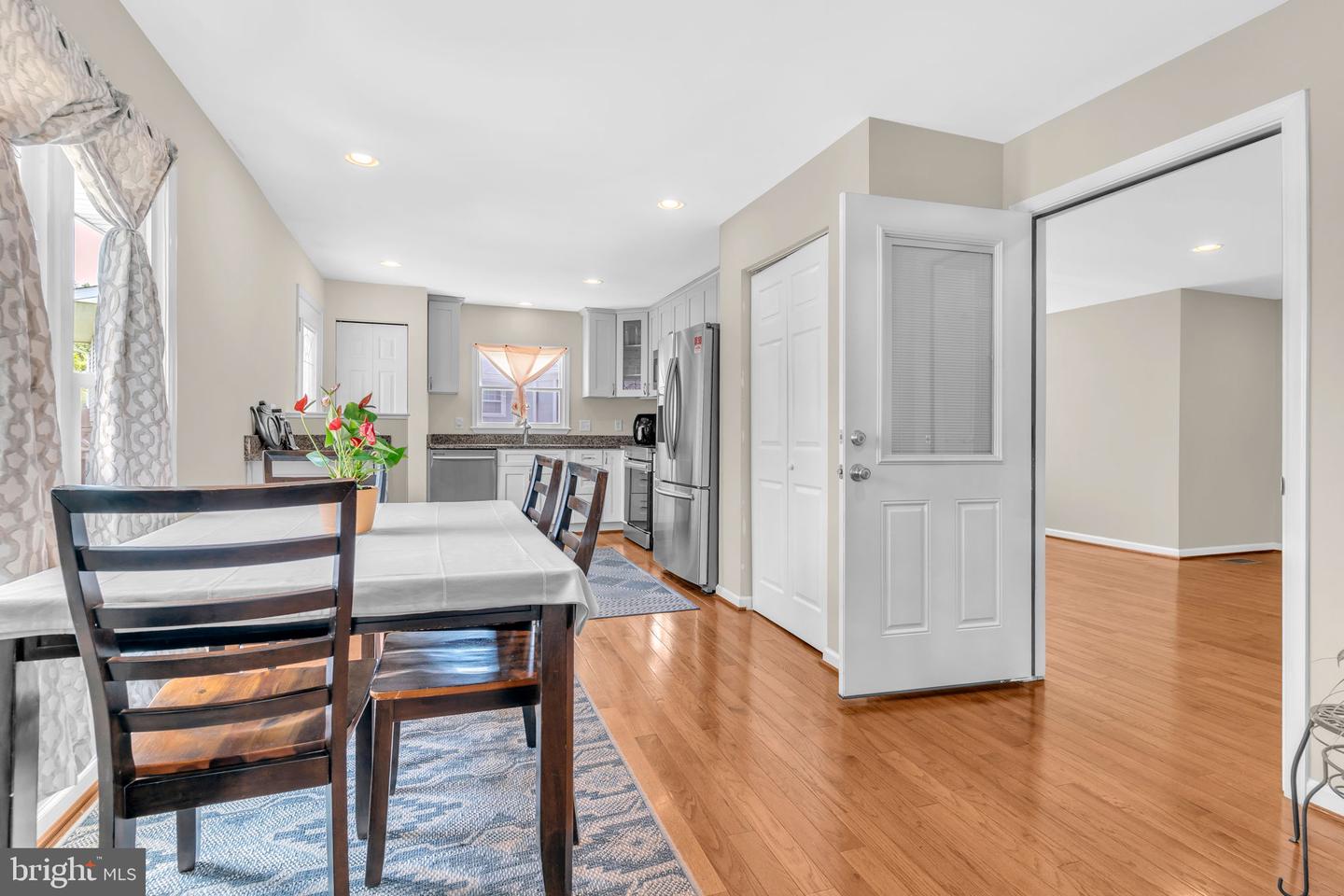 603 N YORK RD, STERLING, Virginia 20164, 3 Bedrooms Bedrooms, ,2 BathroomsBathrooms,Residential,For sale,603 N YORK RD,VALO2089596 MLS # VALO2089596