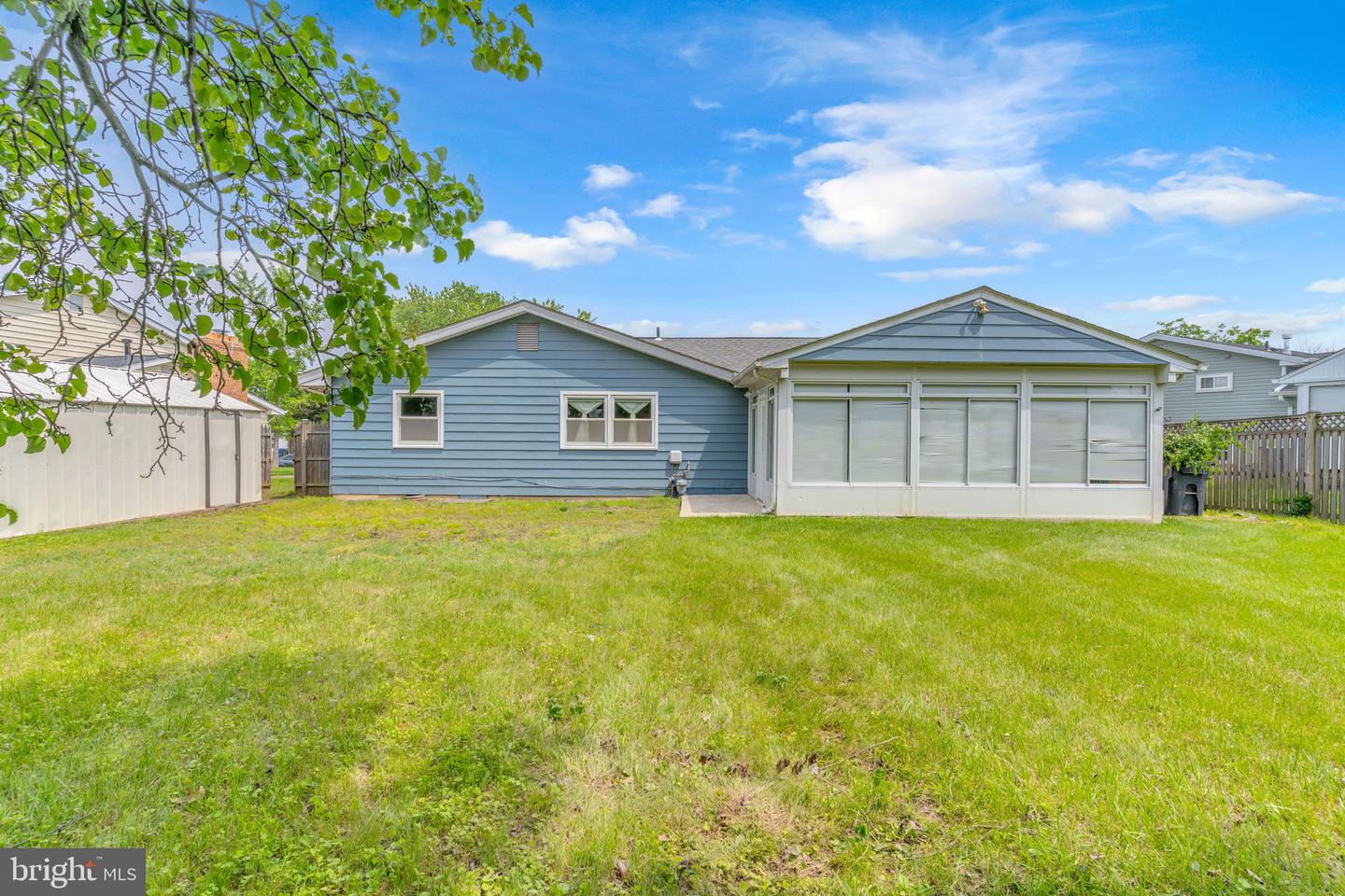 603 N YORK RD, STERLING, Virginia 20164, 3 Bedrooms Bedrooms, ,2 BathroomsBathrooms,Residential,For sale,603 N YORK RD,VALO2089596 MLS # VALO2089596