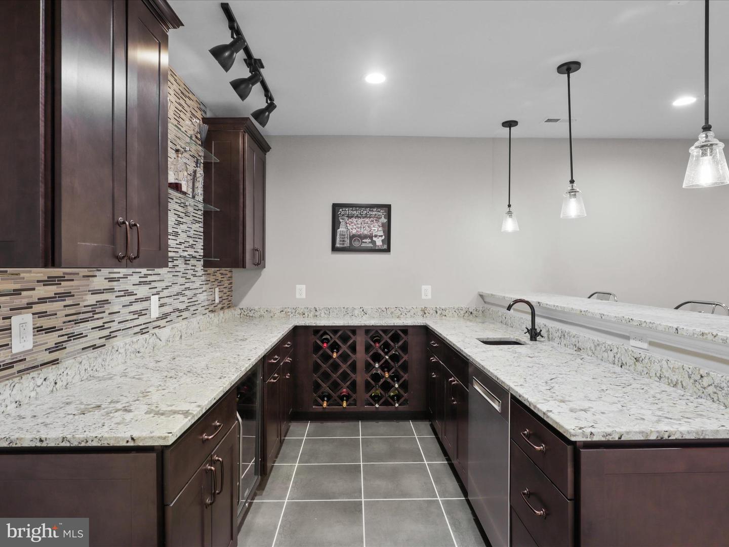 403 COLIN LN NW, VIENNA, Virginia 22180, 5 Bedrooms Bedrooms, ,4 BathroomsBathrooms,Residential,For sale,403 COLIN LN NW,VAFX2226242 MLS # VAFX2226242