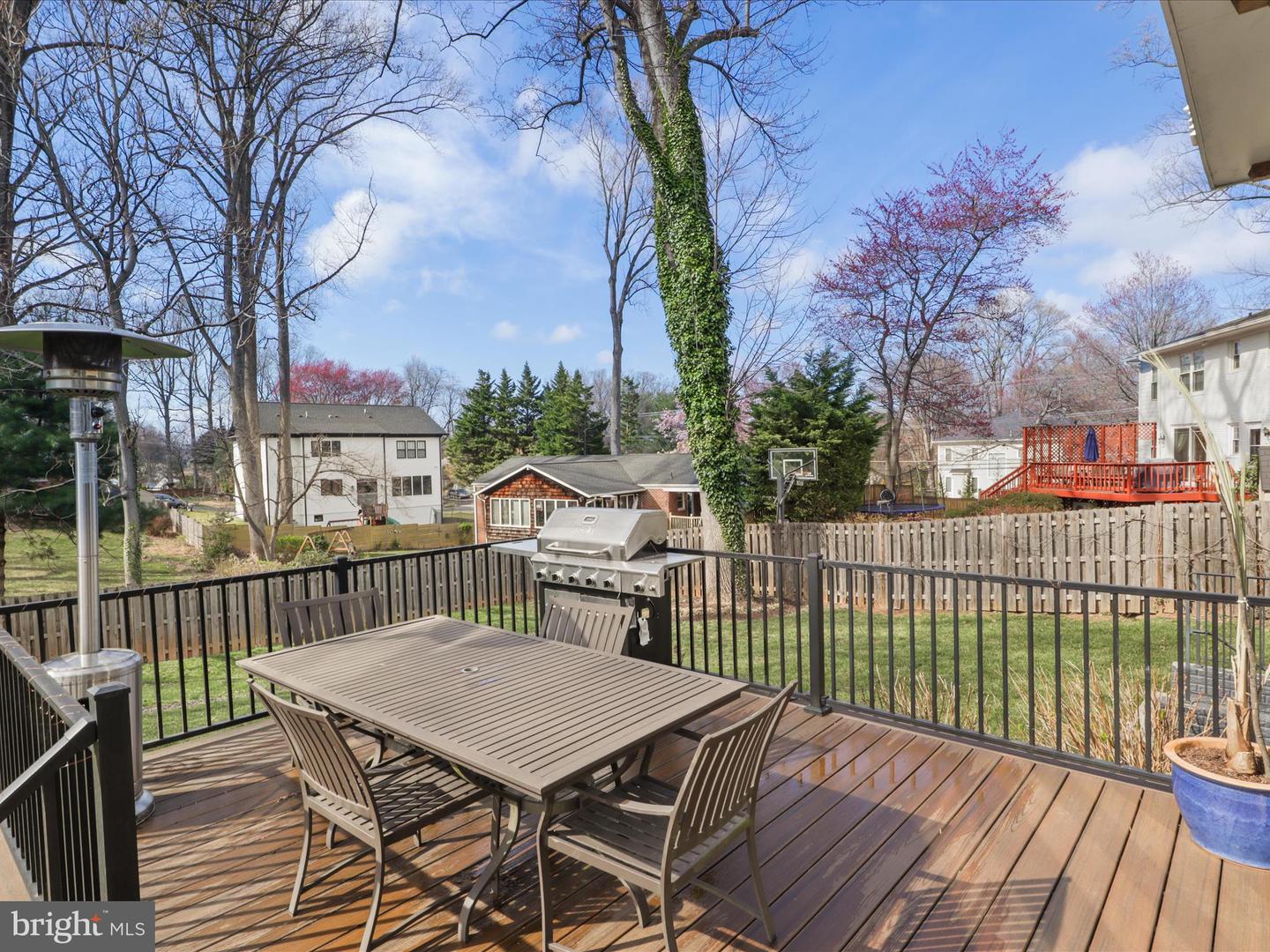 403 COLIN LN NW, VIENNA, Virginia 22180, 5 Bedrooms Bedrooms, ,4 BathroomsBathrooms,Residential,For sale,403 COLIN LN NW,VAFX2226242 MLS # VAFX2226242