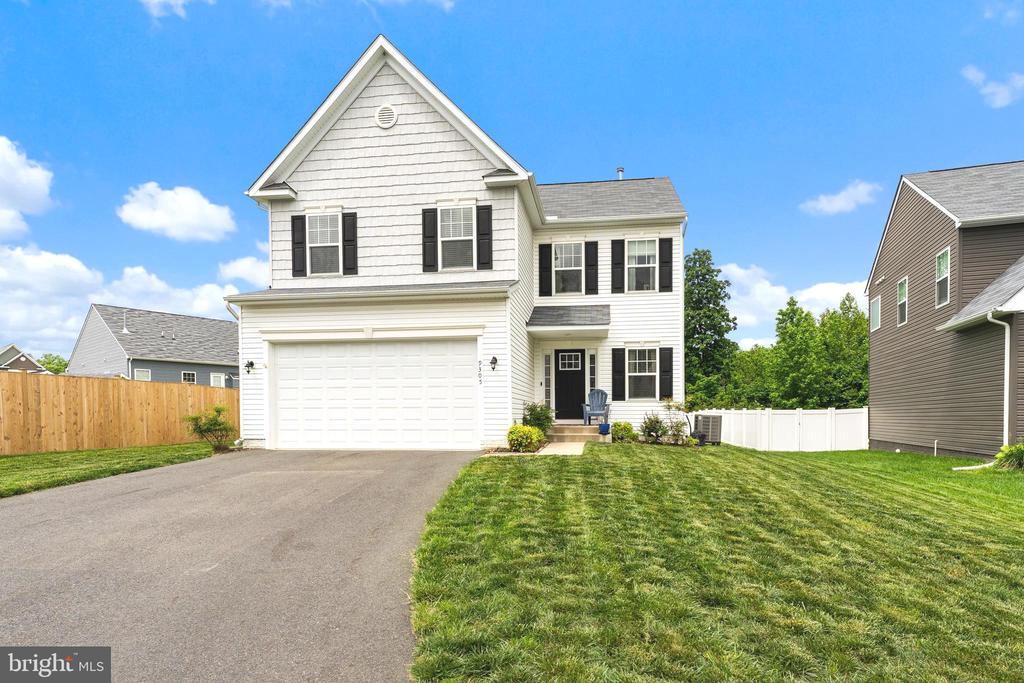 9305 CEDAR FOREST DR, FREDERICKSBURG, Virginia 22408, 4 Bedrooms Bedrooms, ,3 BathroomsBathrooms,Residential,9305 CEDAR FOREST DR,VASP2033104 MLS # VASP2033104