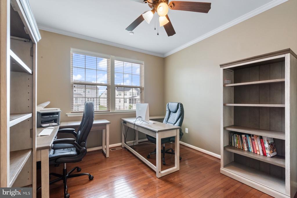 5505 SPRING BLUFF CT, FREDERICKSBURG, Virginia 22407, 6 Bedrooms Bedrooms, ,4 BathroomsBathrooms,Residential,5505 SPRING BLUFF CT,VASP2033170 MLS # VASP2033170