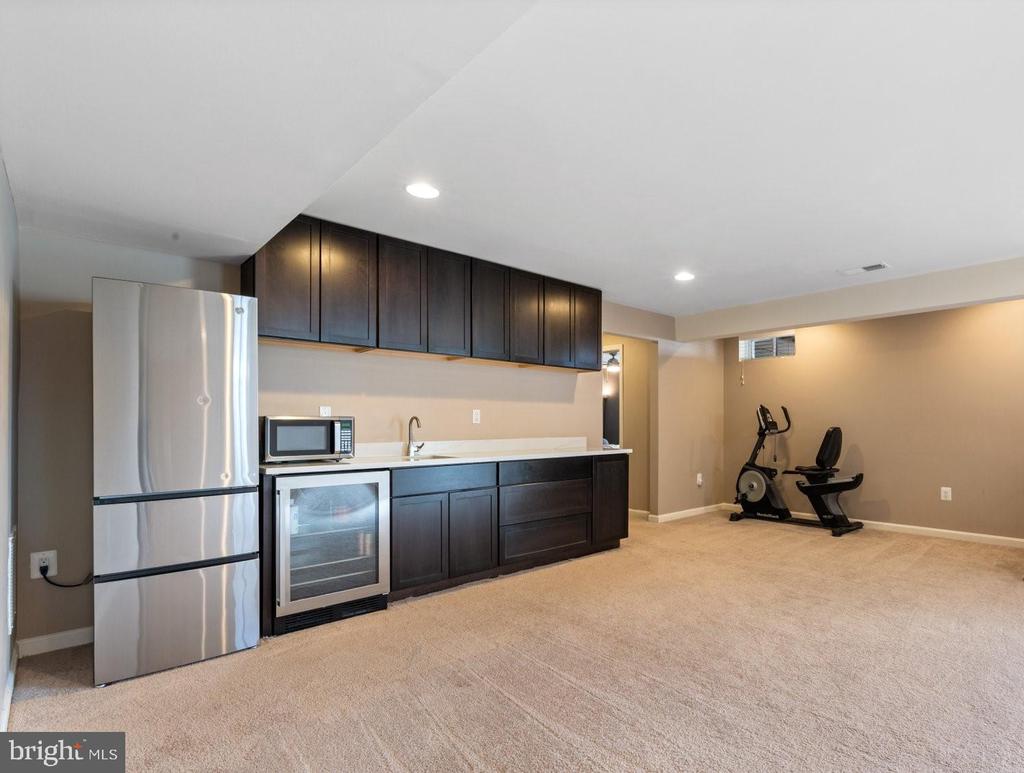 5505 SPRING BLUFF CT, FREDERICKSBURG, Virginia 22407, 6 Bedrooms Bedrooms, ,4 BathroomsBathrooms,Residential,5505 SPRING BLUFF CT,VASP2033170 MLS # VASP2033170