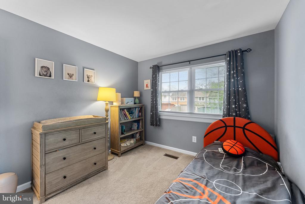 133 WOODLAKE DR, CHARLOTTESVILLE, Virginia 22901, 3 Bedrooms Bedrooms, ,1 BathroomBathrooms,Residential,133 WOODLAKE DR,VAAB2000986 MLS # VAAB2000986
