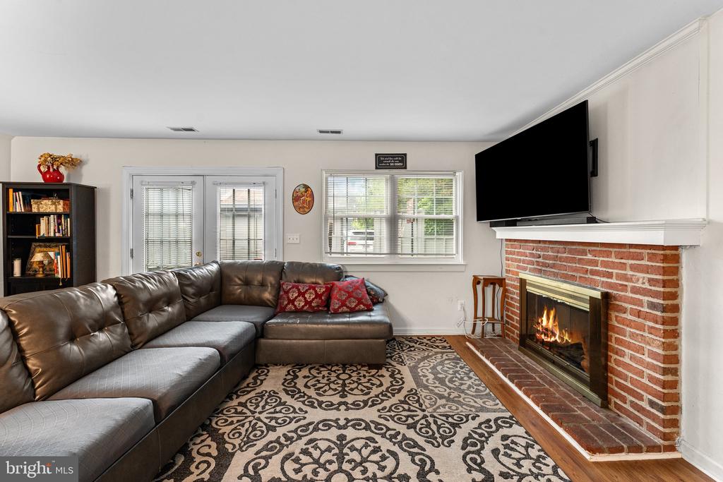 133 WOODLAKE DR, CHARLOTTESVILLE, Virginia 22901, 3 Bedrooms Bedrooms, ,1 BathroomBathrooms,Residential,133 WOODLAKE DR,VAAB2000986 MLS # VAAB2000986