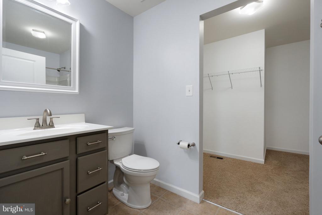 12008 LIVE OAK DR, CULPEPER, Virginia 22701, 3 Bedrooms Bedrooms, ,2 BathroomsBathrooms,Residential,12008 LIVE OAK DR,VACU2010596 MLS # VACU2010596