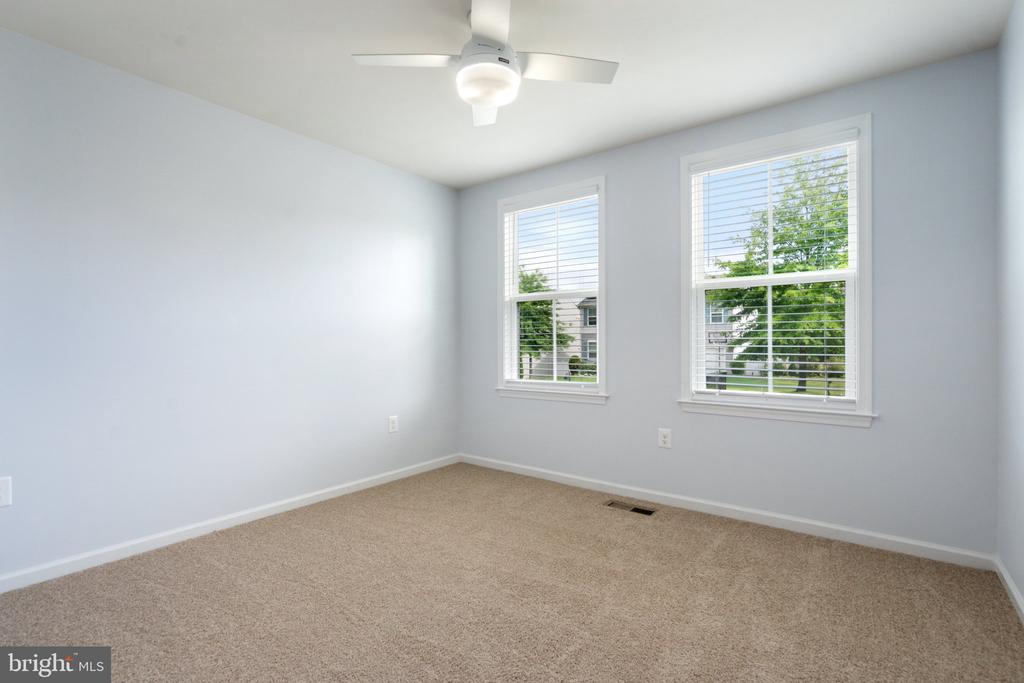 12008 LIVE OAK DR, CULPEPER, Virginia 22701, 3 Bedrooms Bedrooms, ,2 BathroomsBathrooms,Residential,12008 LIVE OAK DR,VACU2010596 MLS # VACU2010596