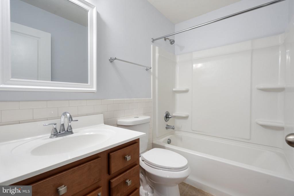 12008 LIVE OAK DR, CULPEPER, Virginia 22701, 3 Bedrooms Bedrooms, ,2 BathroomsBathrooms,Residential,12008 LIVE OAK DR,VACU2010596 MLS # VACU2010596