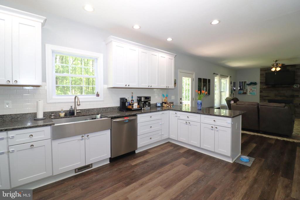 10440 SPERRYVILLE PIKE, CULPEPER, Virginia 22701, 4 Bedrooms Bedrooms, ,3 BathroomsBathrooms,Residential,10440 SPERRYVILLE PIKE,VACU2010590 MLS # VACU2010590
