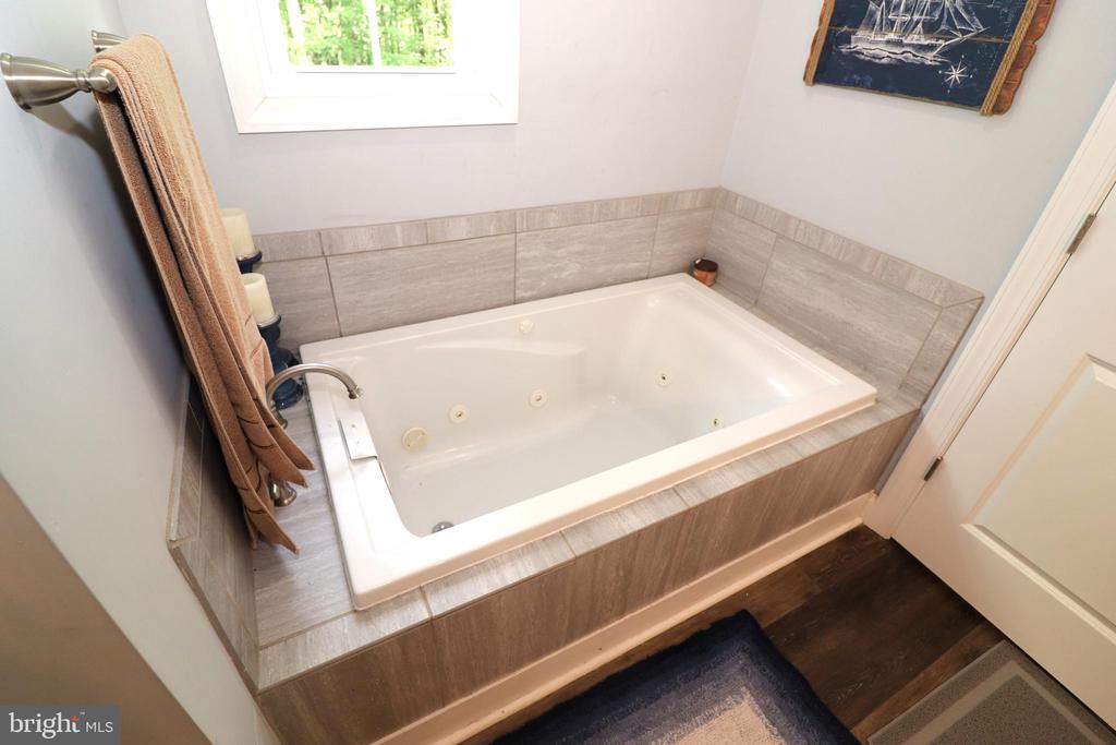 10440 SPERRYVILLE PIKE, CULPEPER, Virginia 22701, 4 Bedrooms Bedrooms, ,3 BathroomsBathrooms,Residential,10440 SPERRYVILLE PIKE,VACU2010590 MLS # VACU2010590