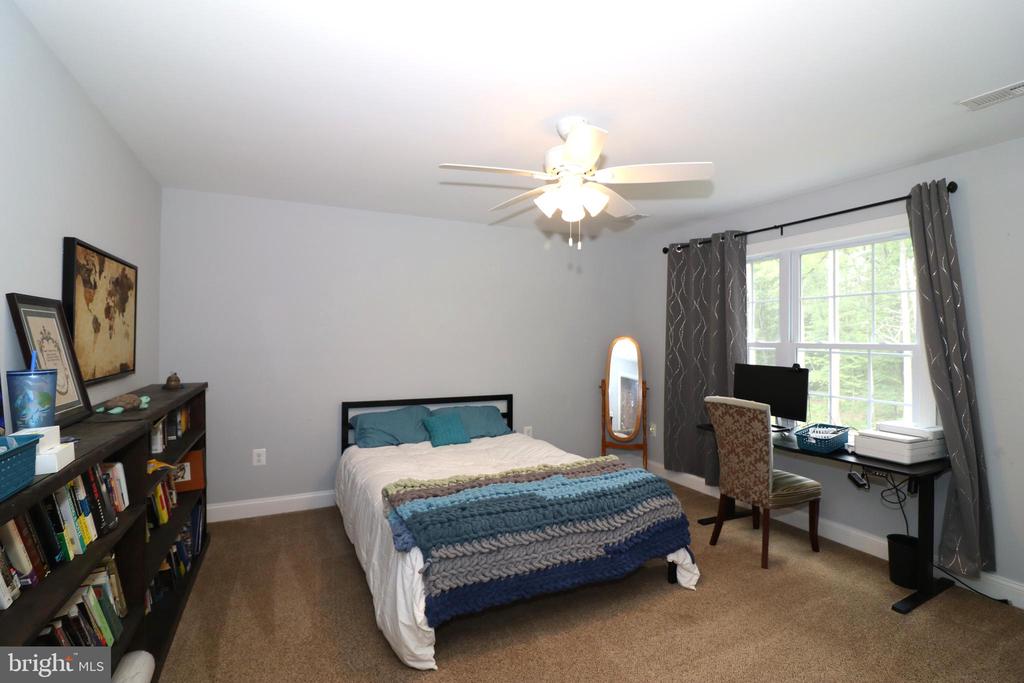 10440 SPERRYVILLE PIKE, CULPEPER, Virginia 22701, 4 Bedrooms Bedrooms, ,3 BathroomsBathrooms,Residential,10440 SPERRYVILLE PIKE,VACU2010590 MLS # VACU2010590