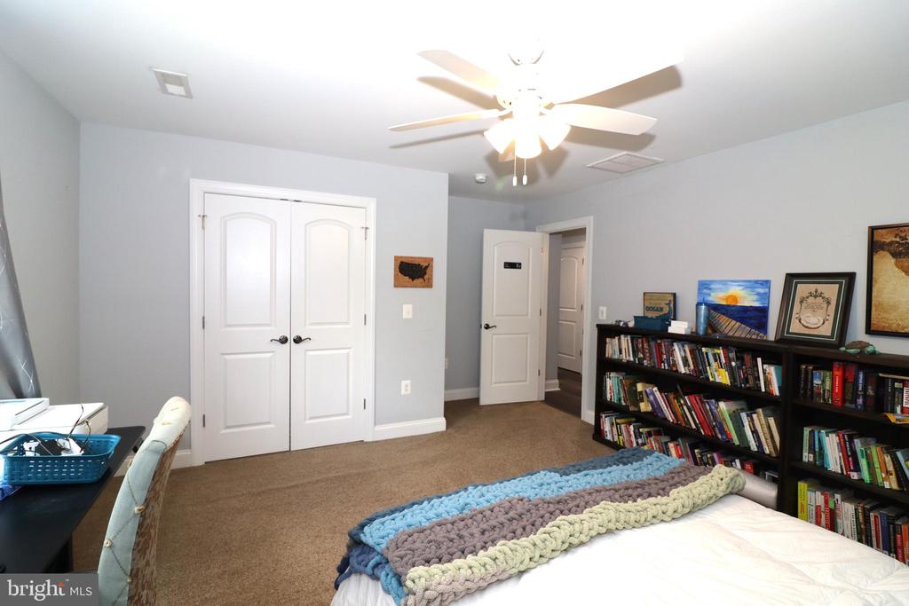 10440 SPERRYVILLE PIKE, CULPEPER, Virginia 22701, 4 Bedrooms Bedrooms, ,3 BathroomsBathrooms,Residential,10440 SPERRYVILLE PIKE,VACU2010590 MLS # VACU2010590