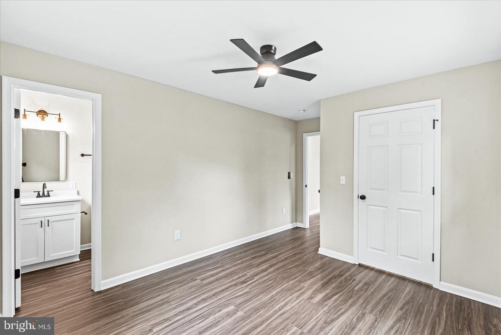 105 CAMMACK ST, LOUISA, Virginia 23093, 2 Bedrooms Bedrooms, ,2 BathroomsBathrooms,Residential,105 CAMMACK ST,VALA2007860 MLS # VALA2007860