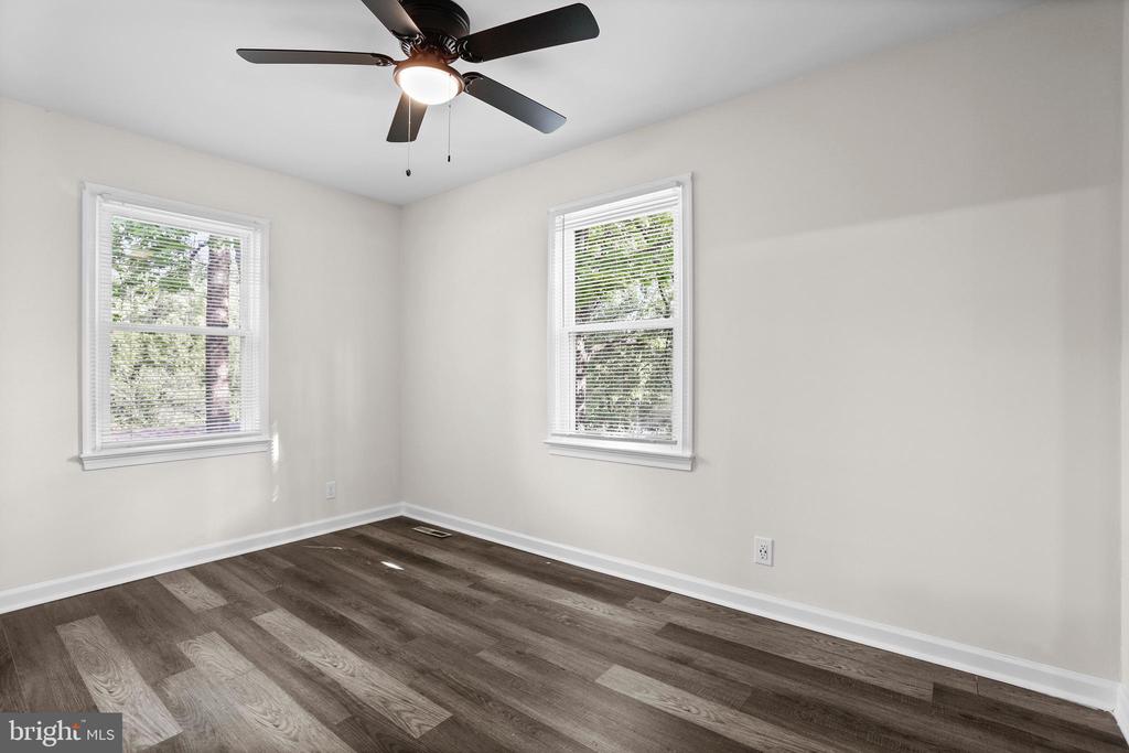 313 BURMAN LN, FREDERICKSBURG, Virginia 22407, 4 Bedrooms Bedrooms, ,3 BathroomsBathrooms,Residential,313 BURMAN LN,VASP2032916 MLS # VASP2032916