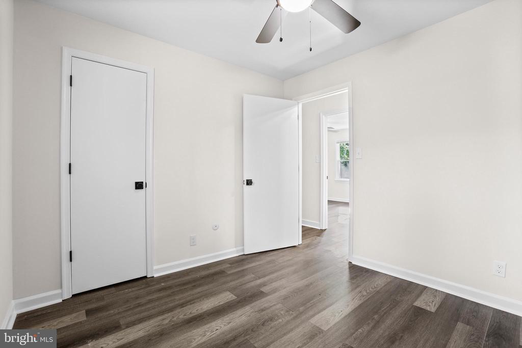 313 BURMAN LN, FREDERICKSBURG, Virginia 22407, 4 Bedrooms Bedrooms, ,3 BathroomsBathrooms,Residential,313 BURMAN LN,VASP2032916 MLS # VASP2032916
