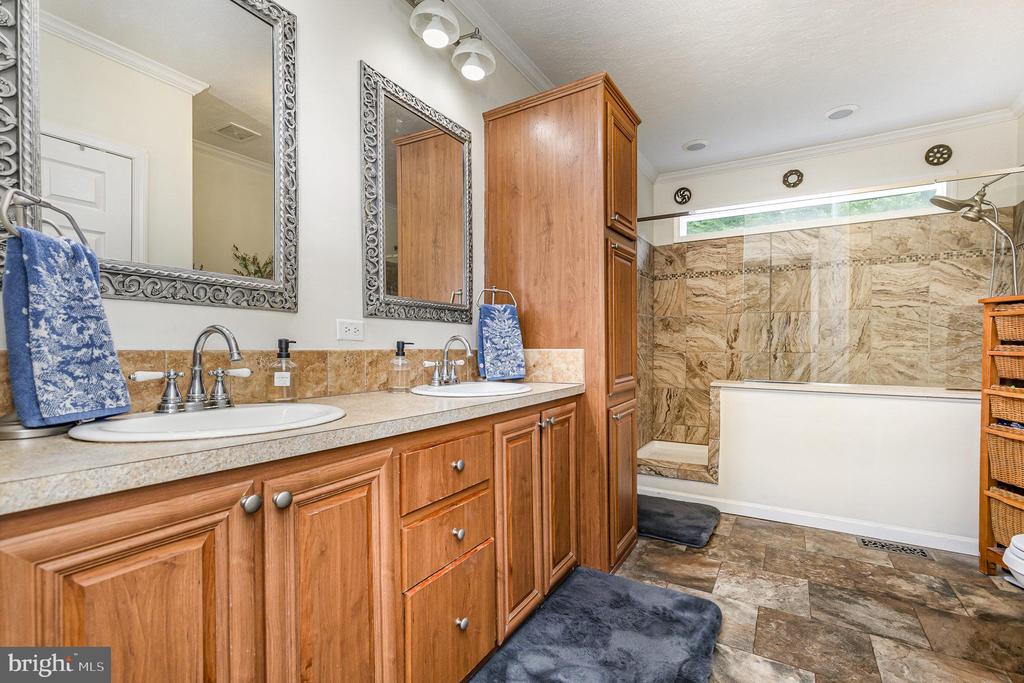 5277 MUSTER FIELD RD, CULPEPER, Virginia 22701, 3 Bedrooms Bedrooms, ,2 BathroomsBathrooms,Residential,5277 MUSTER FIELD RD,VAOR2009722 MLS # VAOR2009722