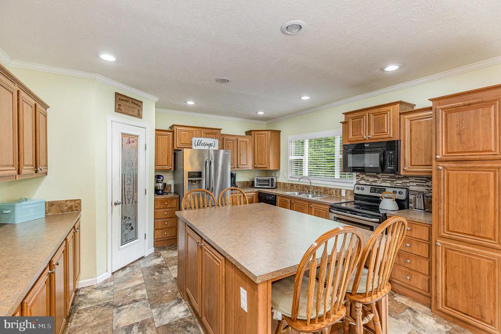 5277 MUSTER FIELD RD, CULPEPER, Virginia 22701, 3 Bedrooms Bedrooms, ,2 BathroomsBathrooms,Residential,5277 MUSTER FIELD RD,VAOR2009722 MLS # VAOR2009722