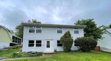 4421 HENDRICKS DR, WOODBRIDGE, Virginia 22193, 5 Bedrooms Bedrooms, 8 Rooms Rooms,3 BathroomsBathrooms,Residential,For sale,4421 HENDRICKS DR,VAPW2089960 MLS # VAPW2089960