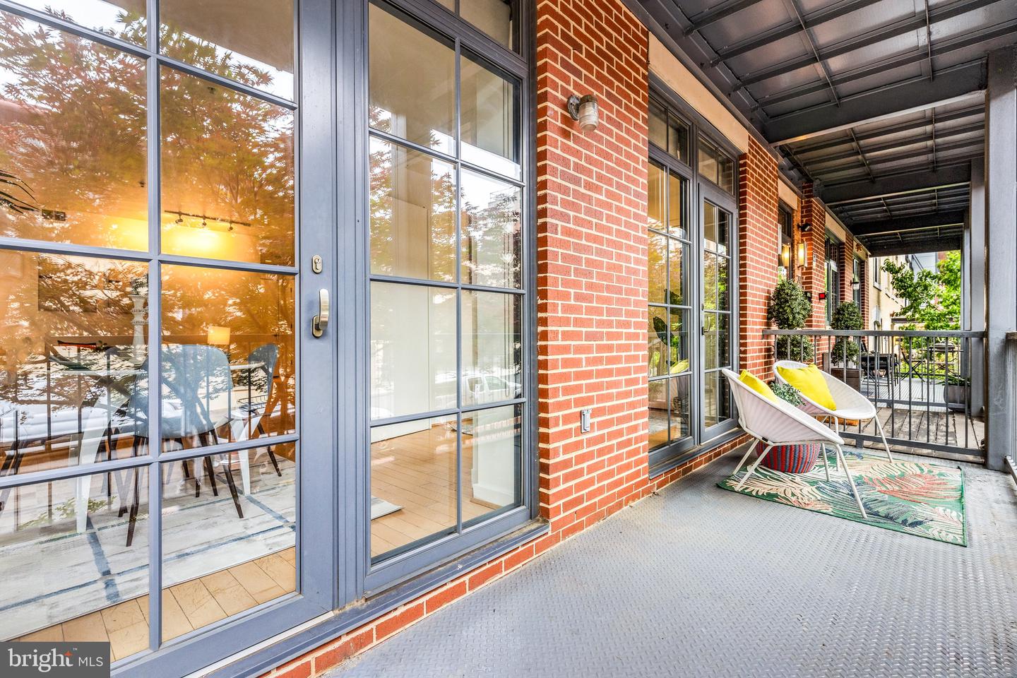 2412 17TH ST NW #102, WASHINGTON, District Of Columbia 20009, 2 Bedrooms Bedrooms, ,1 BathroomBathrooms,Residential,For sale,2412 17TH ST NW #102,DCDC2191676 MLS # DCDC2191676