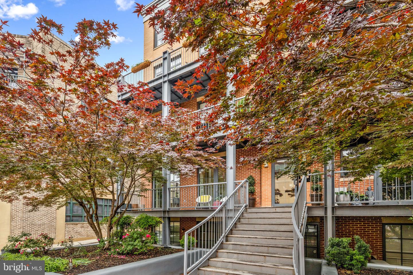 2412 17TH ST NW #102, WASHINGTON, District Of Columbia 20009, 2 Bedrooms Bedrooms, ,1 BathroomBathrooms,Residential,For sale,2412 17TH ST NW #102,DCDC2191676 MLS # DCDC2191676