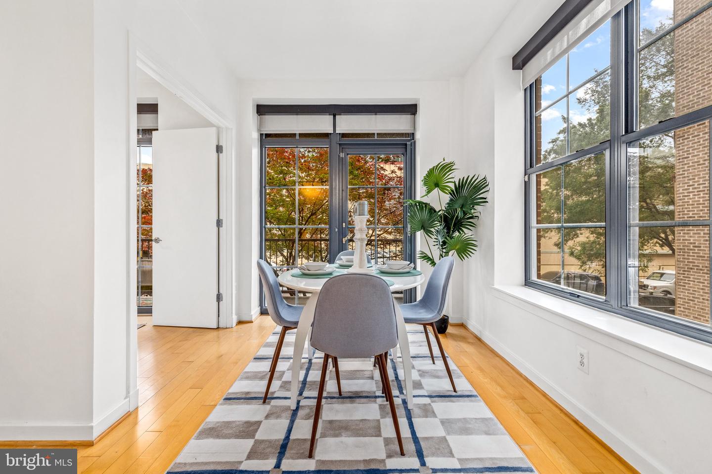 2412 17TH ST NW #102, WASHINGTON, District Of Columbia 20009, 2 Bedrooms Bedrooms, ,1 BathroomBathrooms,Residential,For sale,2412 17TH ST NW #102,DCDC2191676 MLS # DCDC2191676