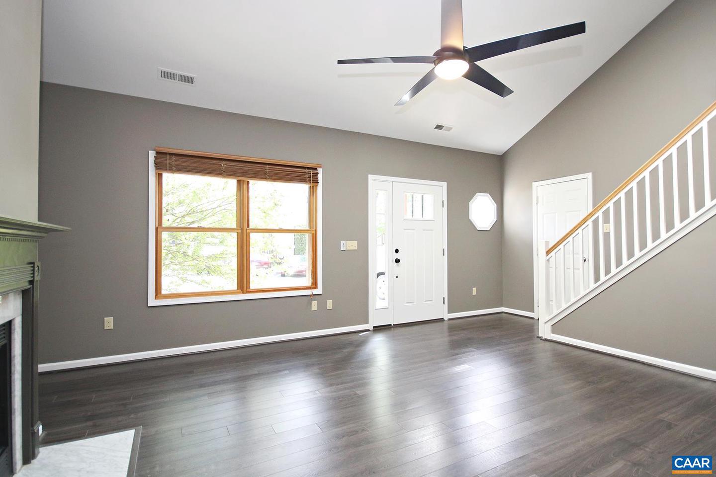 613 WHITCOVER CIR, CHARLOTTESVILLE, Virginia 22901, 3 Bedrooms Bedrooms, ,2 BathroomsBathrooms,Residential,For sale,613 WHITCOVER CIR,662301 MLS # 662301