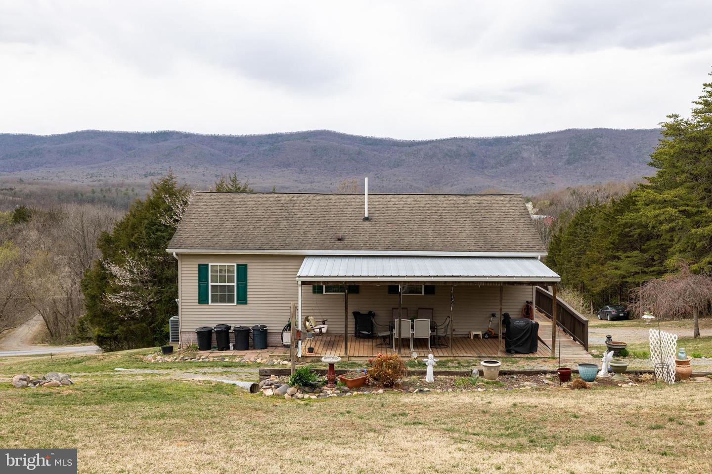 145 COLWOOD DR, RILEYVILLE, Virginia 22650, 3 Bedrooms Bedrooms, ,2 BathroomsBathrooms,Residential,For sale,145 COLWOOD DR,VAPA2004676 MLS # VAPA2004676