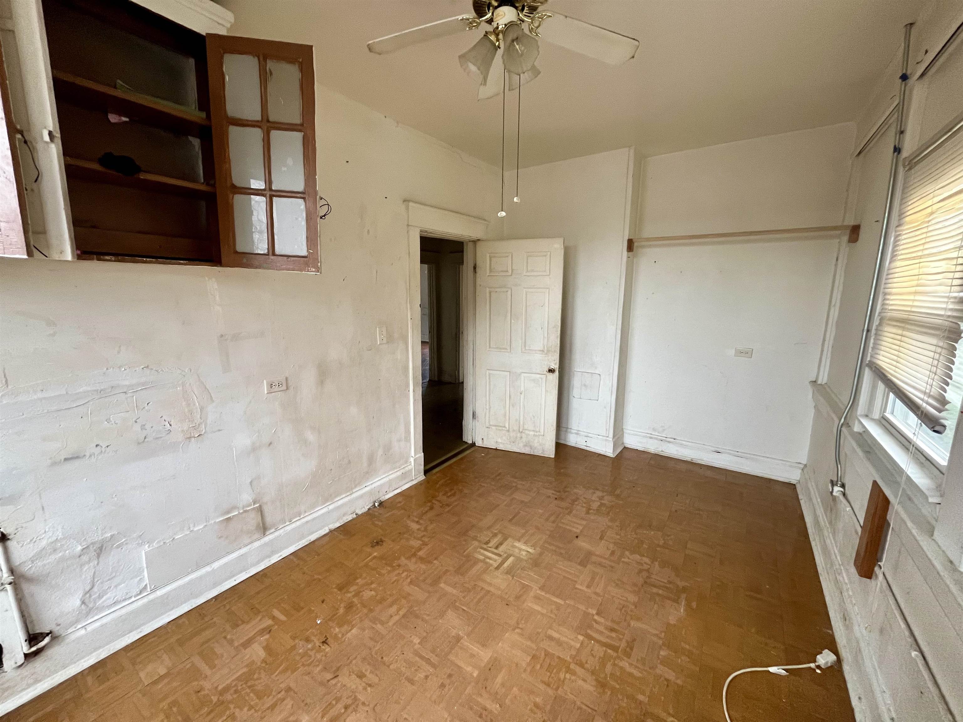 501 RIDGE ST, CHARLOTTESVILLE, Virginia 22902, 5 Bedrooms Bedrooms, ,2 BathroomsBathrooms,Residential,501 RIDGE ST,662760 MLS # 662760