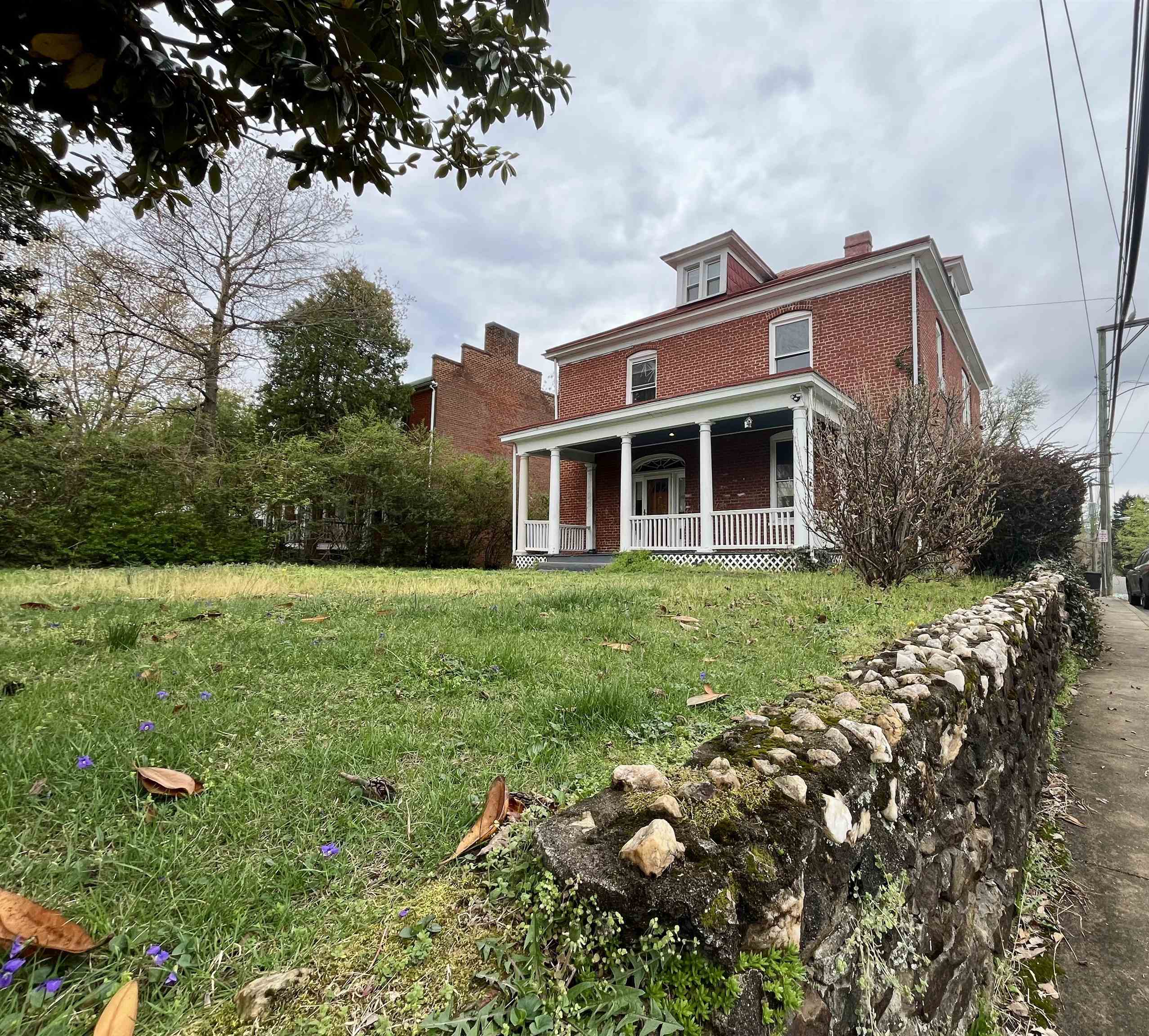 501 RIDGE ST, CHARLOTTESVILLE, Virginia 22902, 5 Bedrooms Bedrooms, ,2 BathroomsBathrooms,Residential,501 RIDGE ST,662760 MLS # 662760
