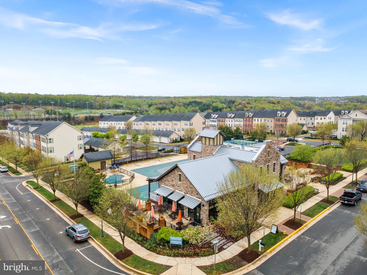 202 APRICOT ST, STAFFORD, Virginia 22554, 3 Bedrooms Bedrooms, 10 Rooms Rooms,3 BathroomsBathrooms,Residential,For sale,202 APRICOT ST,VAST2037338 MLS # VAST2037338