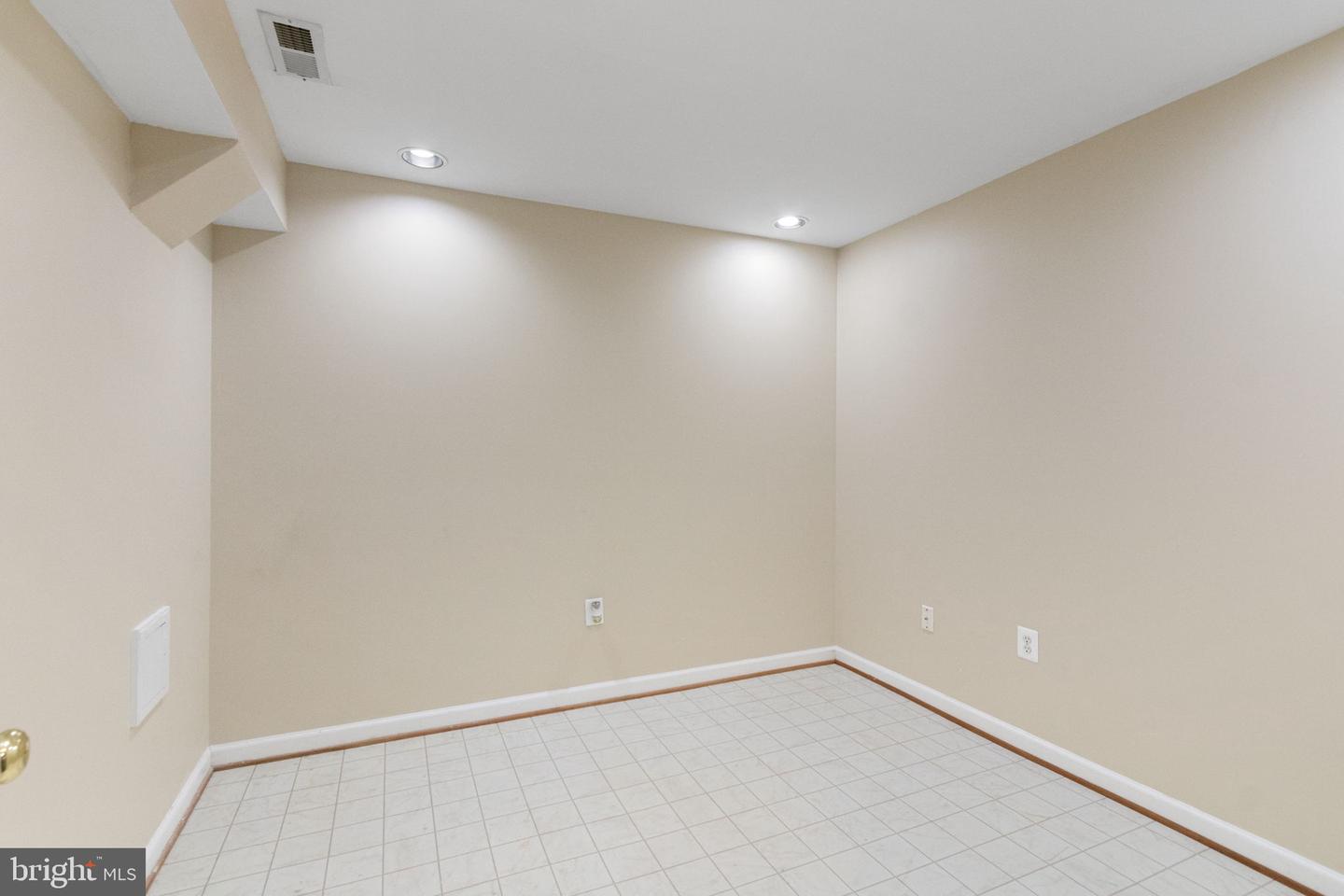 60 RIPLEY RD, STAFFORD, Virginia 22556, 4 Bedrooms Bedrooms, ,4 BathroomsBathrooms,Residential,For sale,60 RIPLEY RD,VAST2037550 MLS # VAST2037550