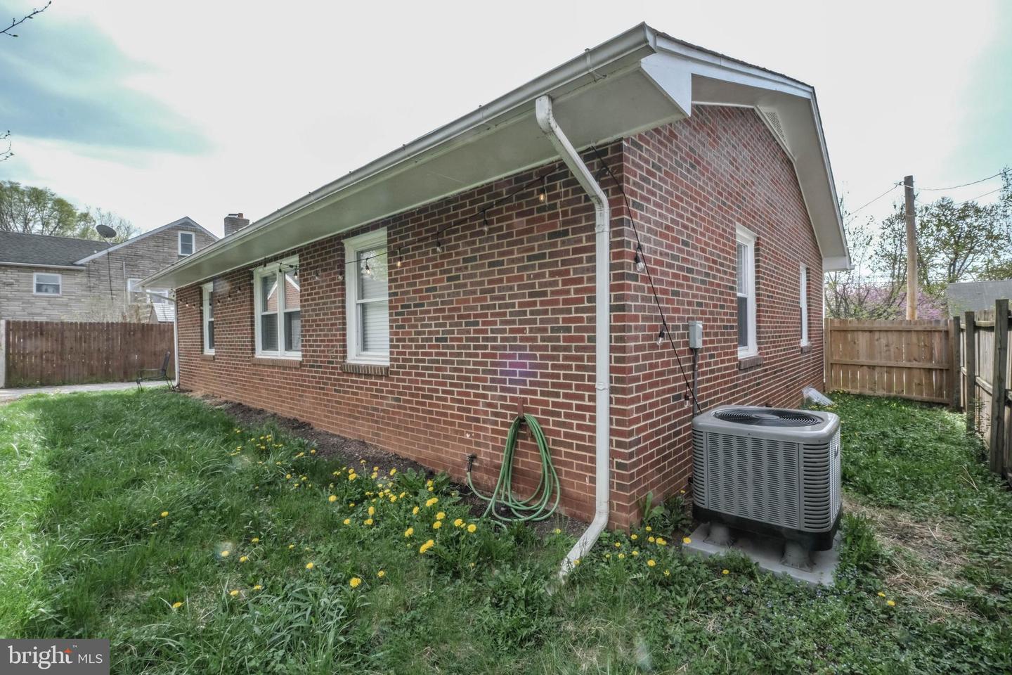 205 POLK AVE, FRONT ROYAL, Virginia 22630, 3 Bedrooms Bedrooms, ,2 BathroomsBathrooms,Residential,For sale,205 POLK AVE,VAWR2010822 MLS # VAWR2010822