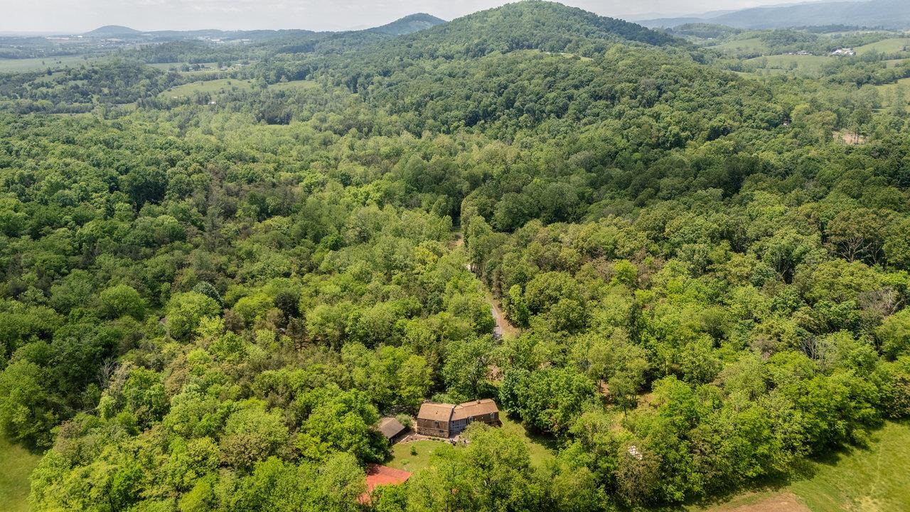 7430 JOES CREEK RD, LINVILLE, Virginia 22834, 4 Bedrooms Bedrooms, ,2 BathroomsBathrooms,Residential,7430 JOES CREEK RD,664657 MLS # 664657