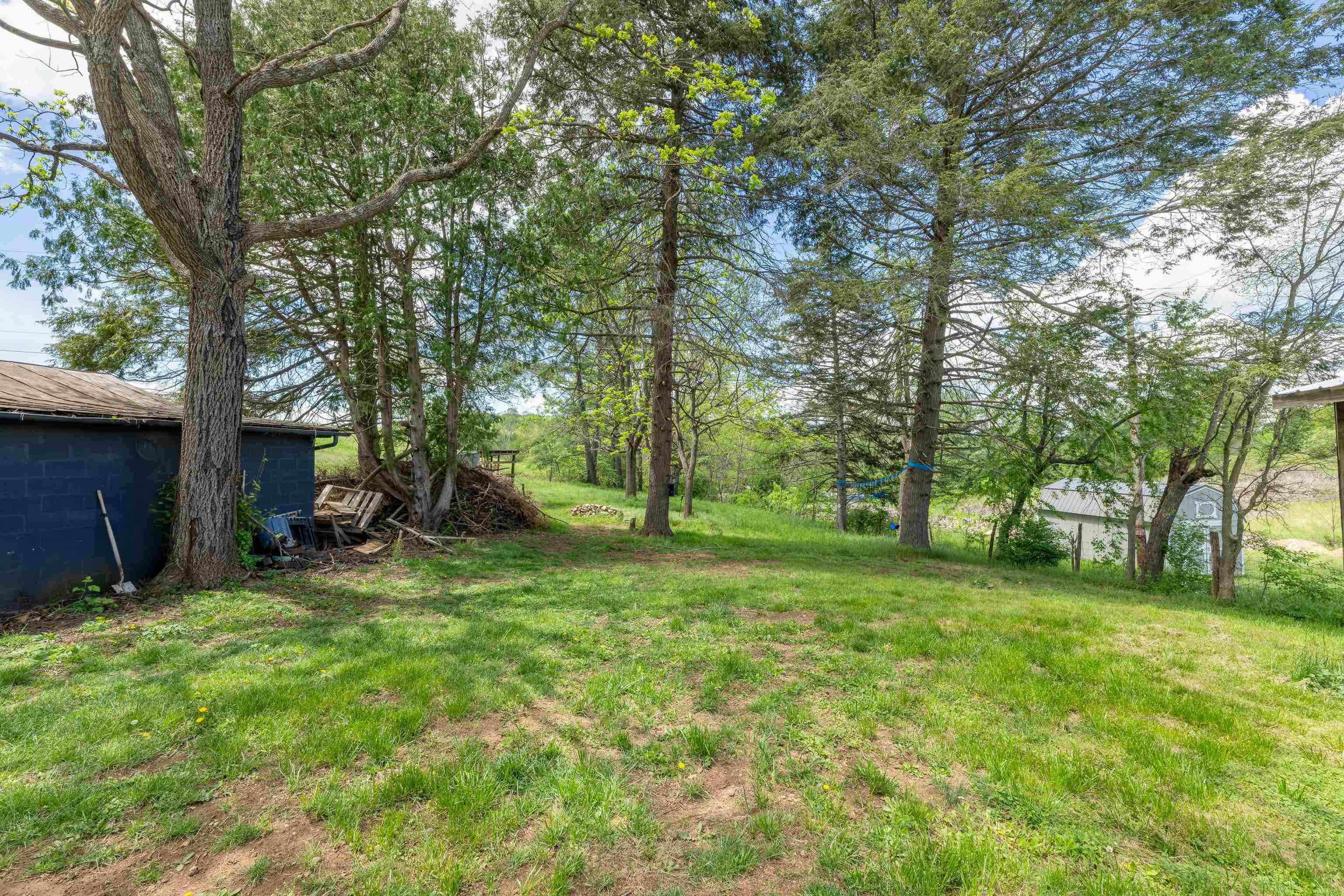 93 EIDSON CREEK RD, STAUNTON, Virginia 24401, 3 Bedrooms Bedrooms, ,2 BathroomsBathrooms,Residential,93 EIDSON CREEK RD,664658 MLS # 664658