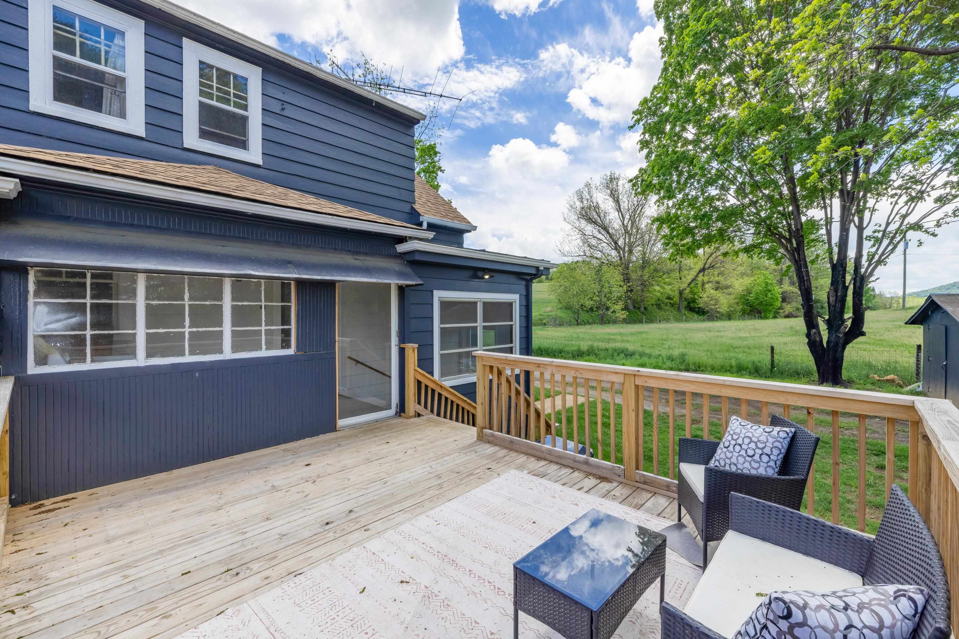93 EIDSON CREEK RD, STAUNTON, Virginia 24401, 3 Bedrooms Bedrooms, ,2 BathroomsBathrooms,Residential,93 EIDSON CREEK RD,664658 MLS # 664658