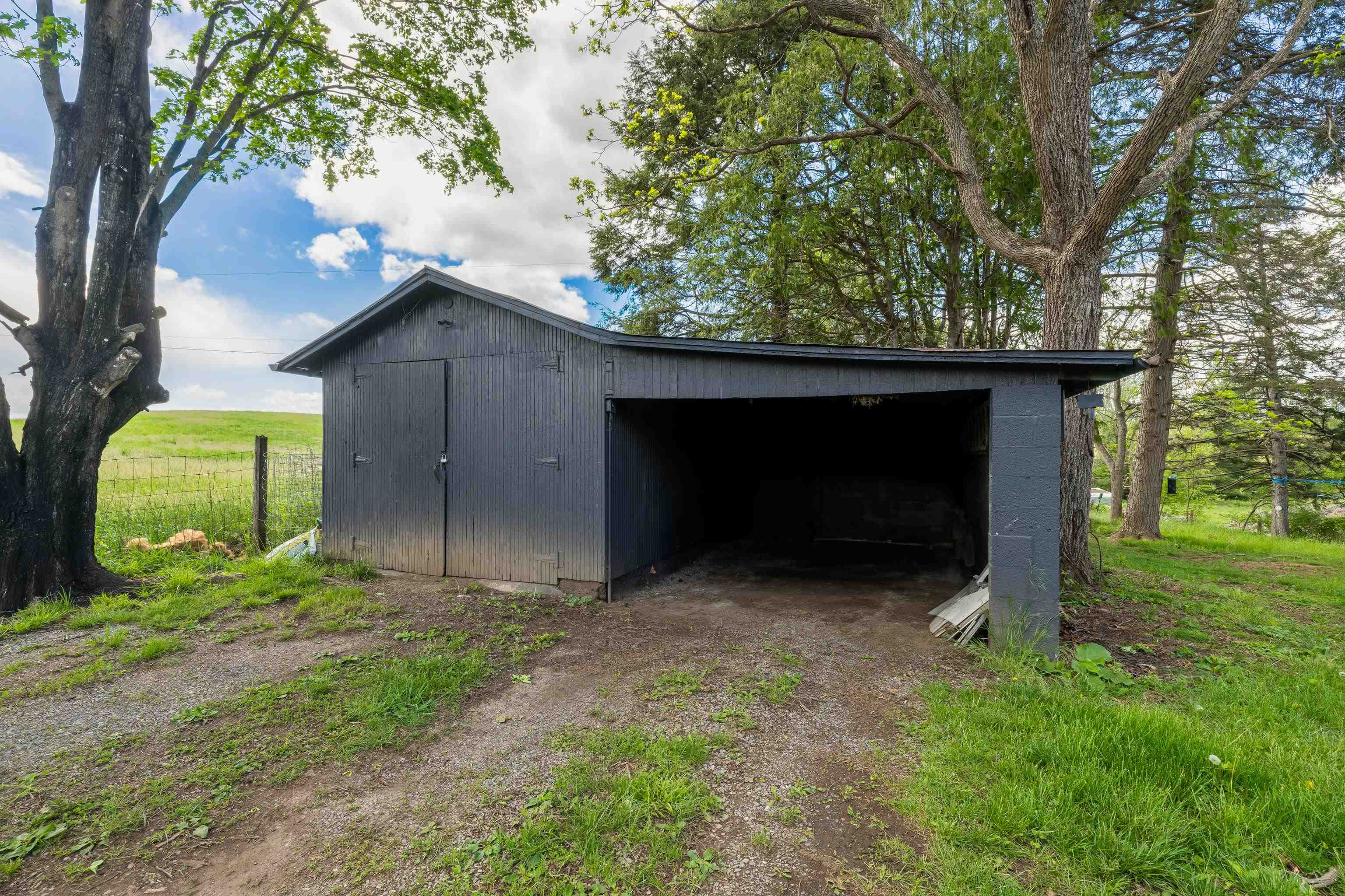93 EIDSON CREEK RD, STAUNTON, Virginia 24401, 3 Bedrooms Bedrooms, ,2 BathroomsBathrooms,Residential,93 EIDSON CREEK RD,664658 MLS # 664658