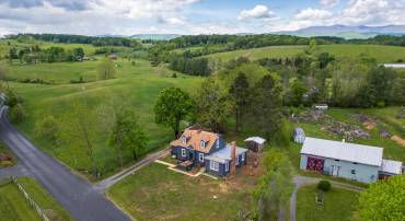 93 EIDSON CREEK RD, STAUNTON, Virginia 24401, 3 Bedrooms Bedrooms, ,2 BathroomsBathrooms,Residential,93 EIDSON CREEK RD,664658 MLS # 664658