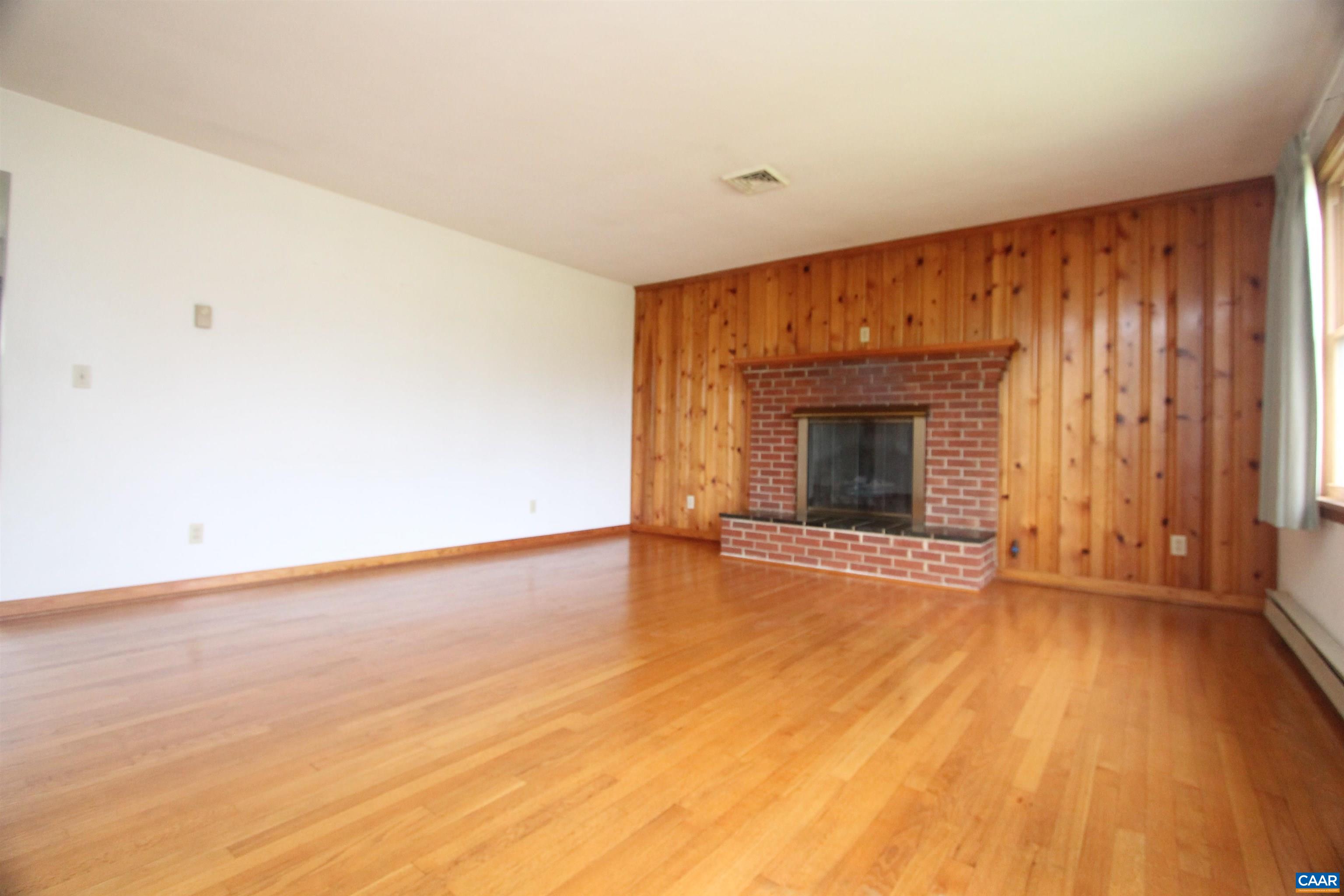 5649 PARK RD, CROZET, Virginia 22932, 3 Bedrooms Bedrooms, ,2 BathroomsBathrooms,Residential,5649 PARK RD,664661 MLS # 664661