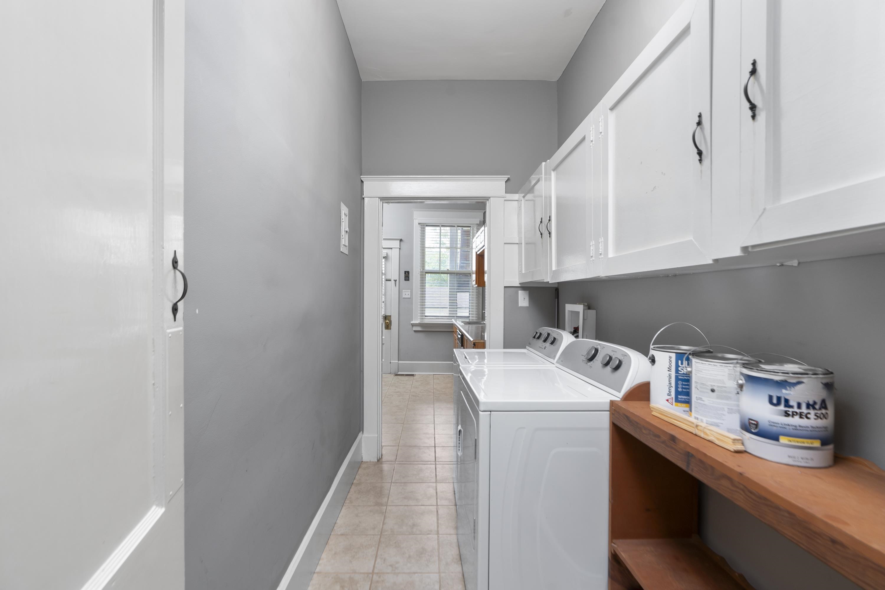1311 N AUGUSTA ST, STAUNTON, Virginia 24401, 2 Bedrooms Bedrooms, ,1 BathroomBathrooms,Residential,Unit 4,1311 N AUGUSTA ST,664663 MLS # 664663
