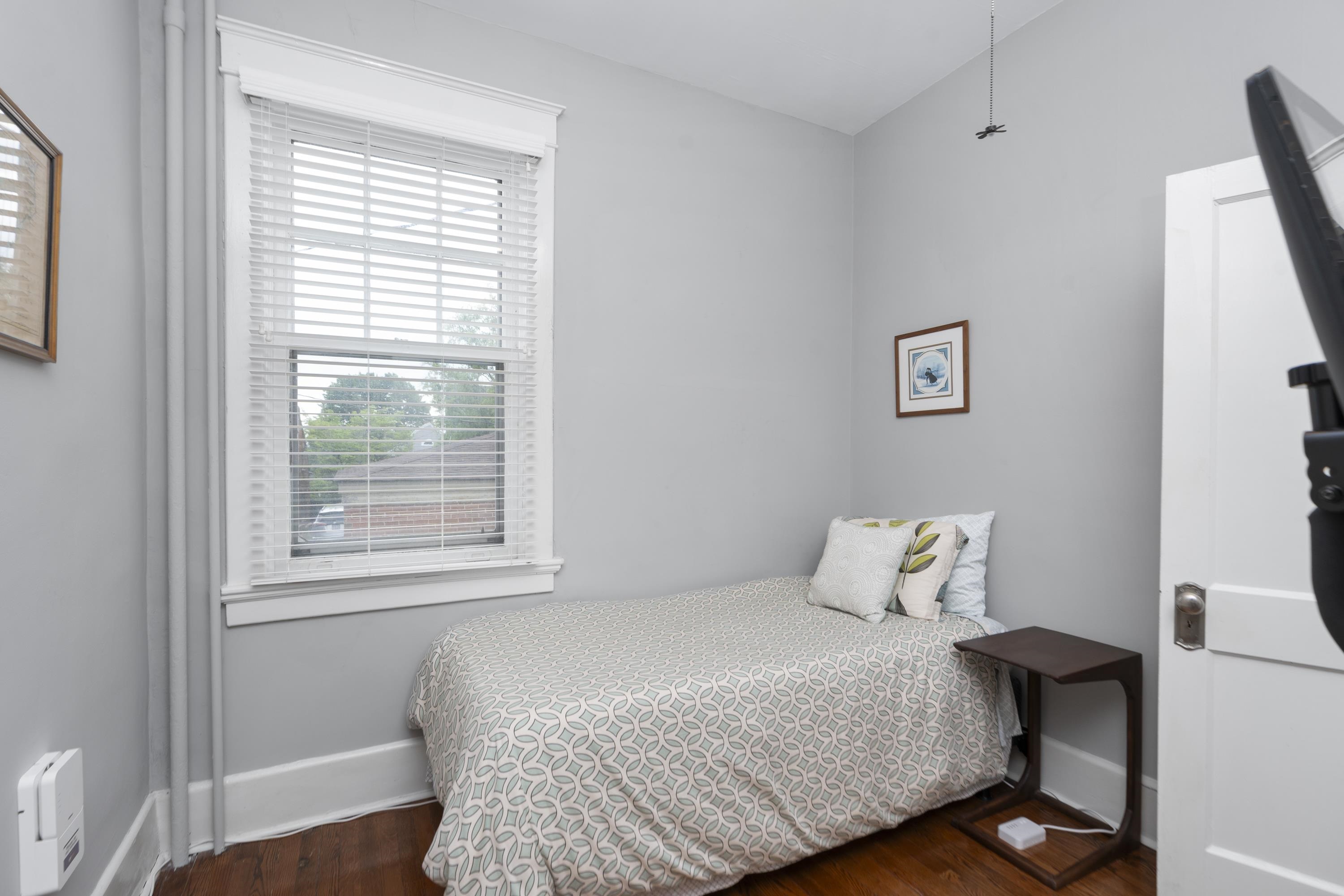 1311 N AUGUSTA ST, STAUNTON, Virginia 24401, 2 Bedrooms Bedrooms, ,1 BathroomBathrooms,Residential,Unit 4,1311 N AUGUSTA ST,664663 MLS # 664663