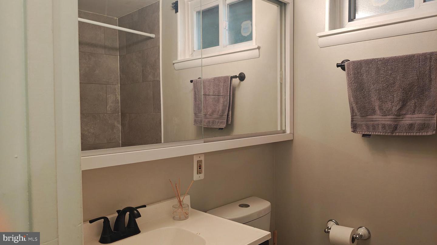4550 KENDALL DR, WOODBRIDGE, Virginia 22193, 4 Bedrooms Bedrooms, ,2 BathroomsBathrooms,Residential,For sale,4550 KENDALL DR,VAPW2091616 MLS # VAPW2091616