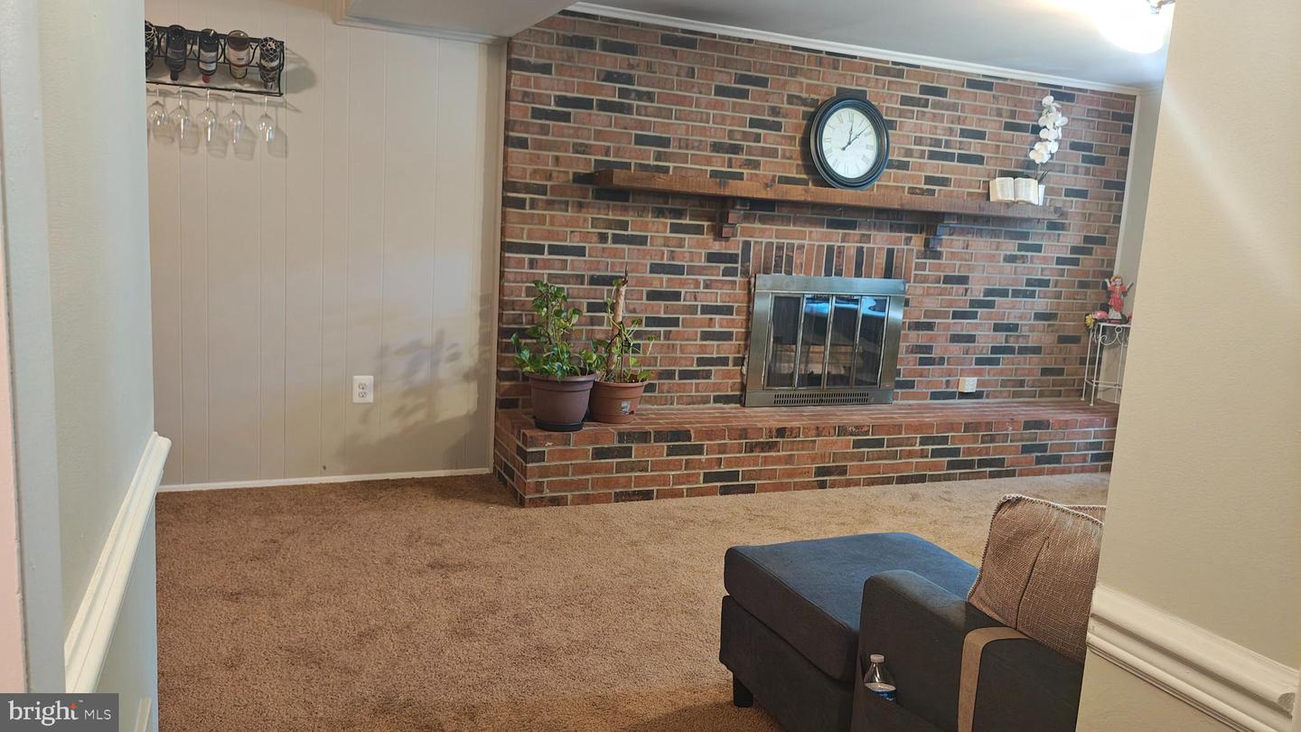 4550 KENDALL DR, WOODBRIDGE, Virginia 22193, 4 Bedrooms Bedrooms, ,2 BathroomsBathrooms,Residential,For sale,4550 KENDALL DR,VAPW2091616 MLS # VAPW2091616