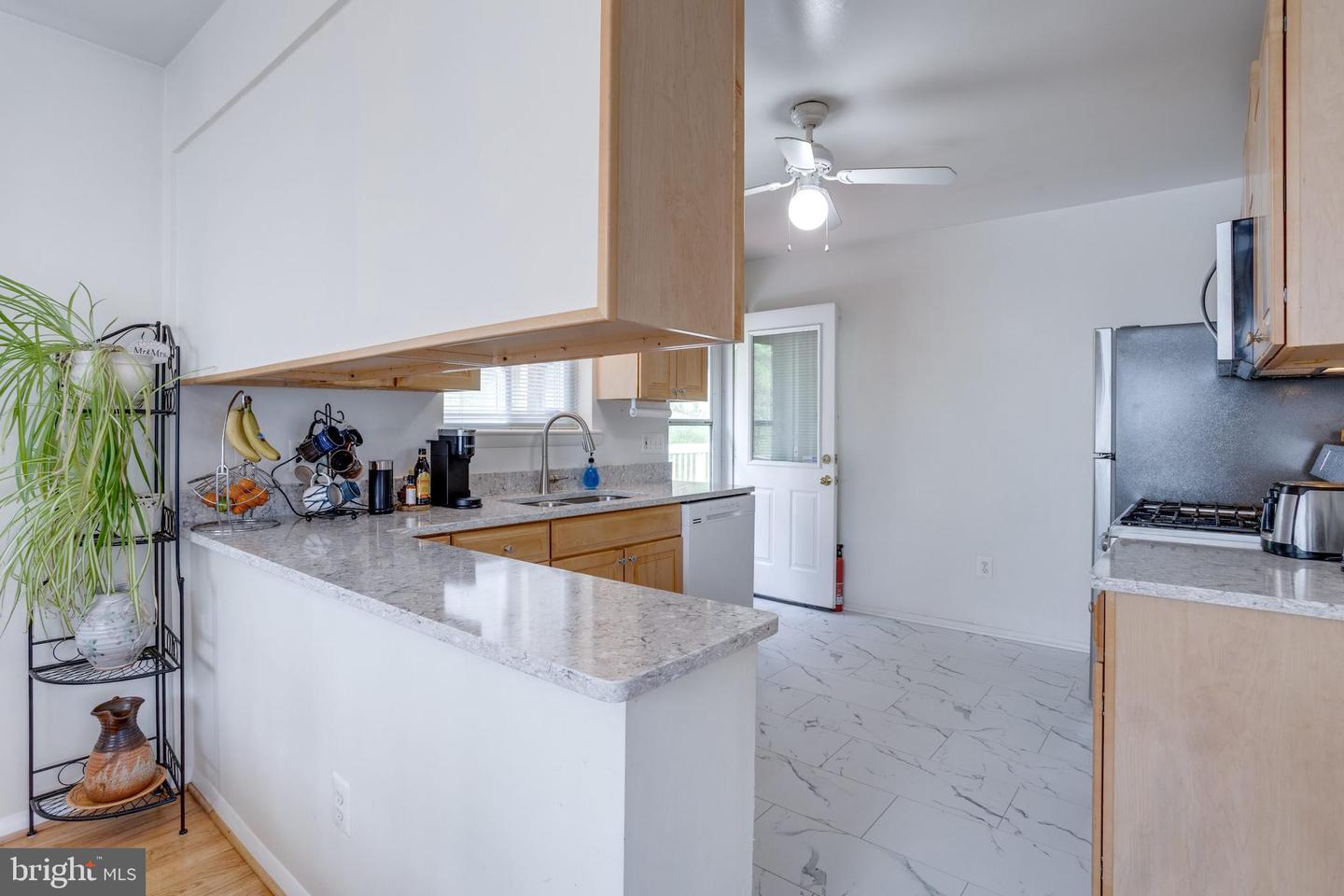 7508 ESSEX AVE, SPRINGFIELD, Virginia 22150, 3 Bedrooms Bedrooms, ,2 BathroomsBathrooms,Residential,For sale,7508 ESSEX AVE,VAFX2233130 MLS # VAFX2233130
