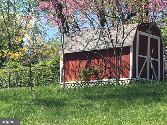 7508 ESSEX AVE, SPRINGFIELD, Virginia 22150, 3 Bedrooms Bedrooms, ,2 BathroomsBathrooms,Residential,For sale,7508 ESSEX AVE,VAFX2233130 MLS # VAFX2233130