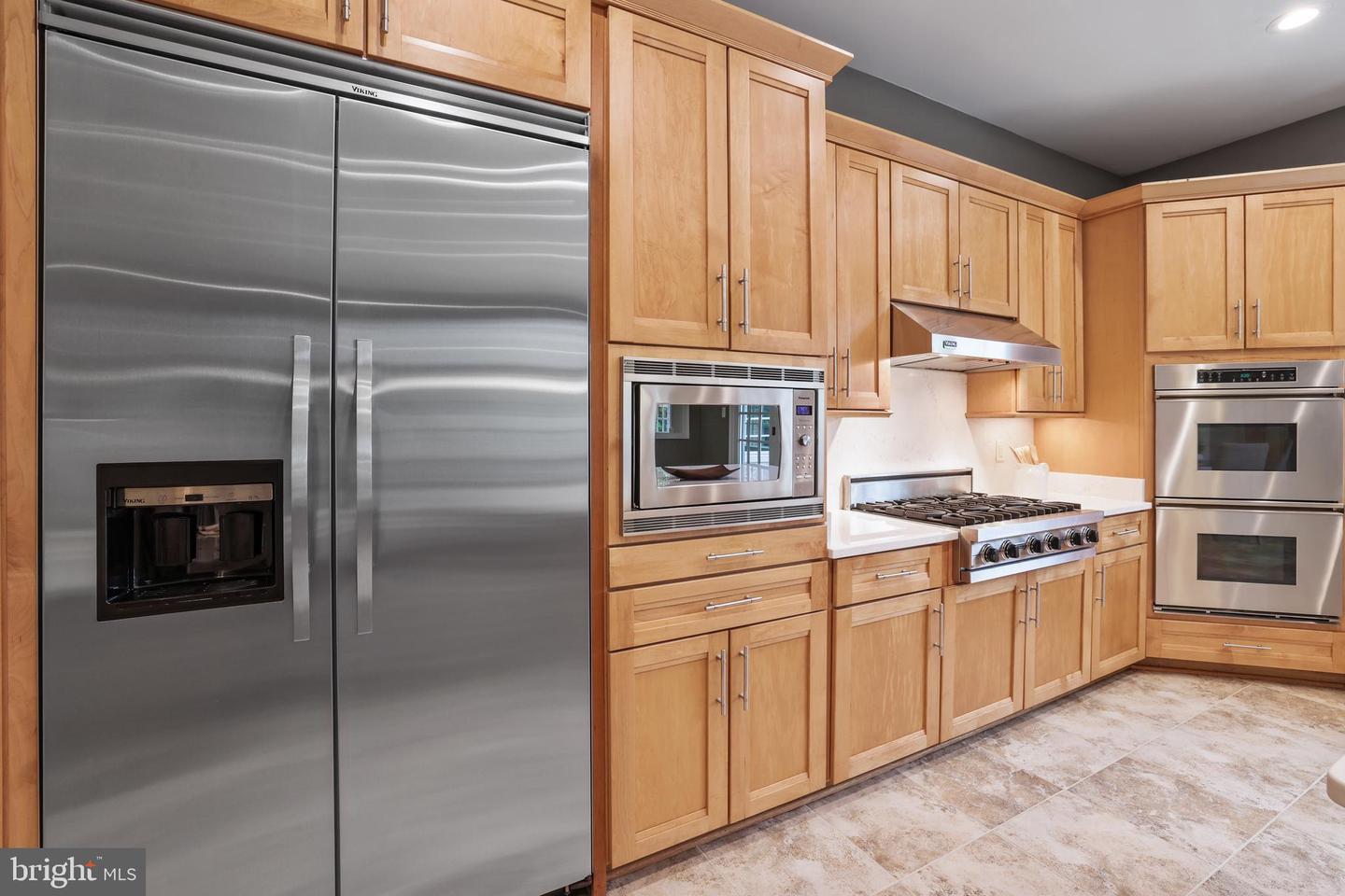 16223 FIELDMASTER CIR, LEESBURG, Virginia 20176, 5 Bedrooms Bedrooms, ,5 BathroomsBathrooms,Residential,For sale,16223 FIELDMASTER CIR,VALO2093476 MLS # VALO2093476