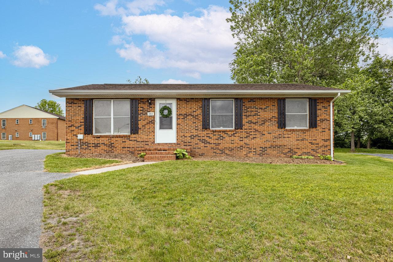 392 WALKER WAY, TIMBERVILLE, Virginia 22853, 3 Bedrooms Bedrooms, ,1 BathroomBathrooms,Residential,For sale,392 WALKER WAY,VARO2002190 MLS # VARO2002190