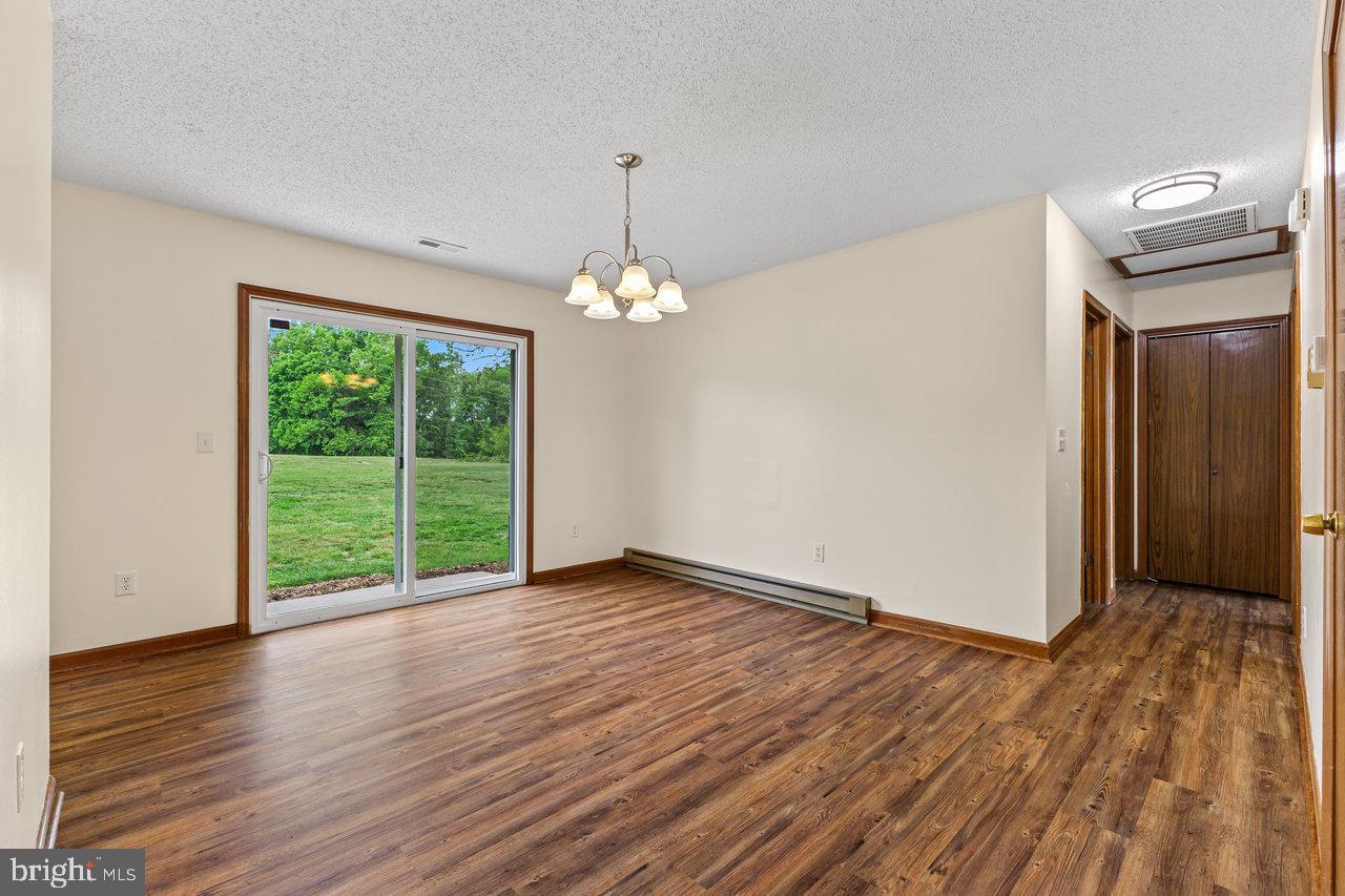 392 WALKER WAY, TIMBERVILLE, Virginia 22853, 3 Bedrooms Bedrooms, ,1 BathroomBathrooms,Residential,For sale,392 WALKER WAY,VARO2002190 MLS # VARO2002190