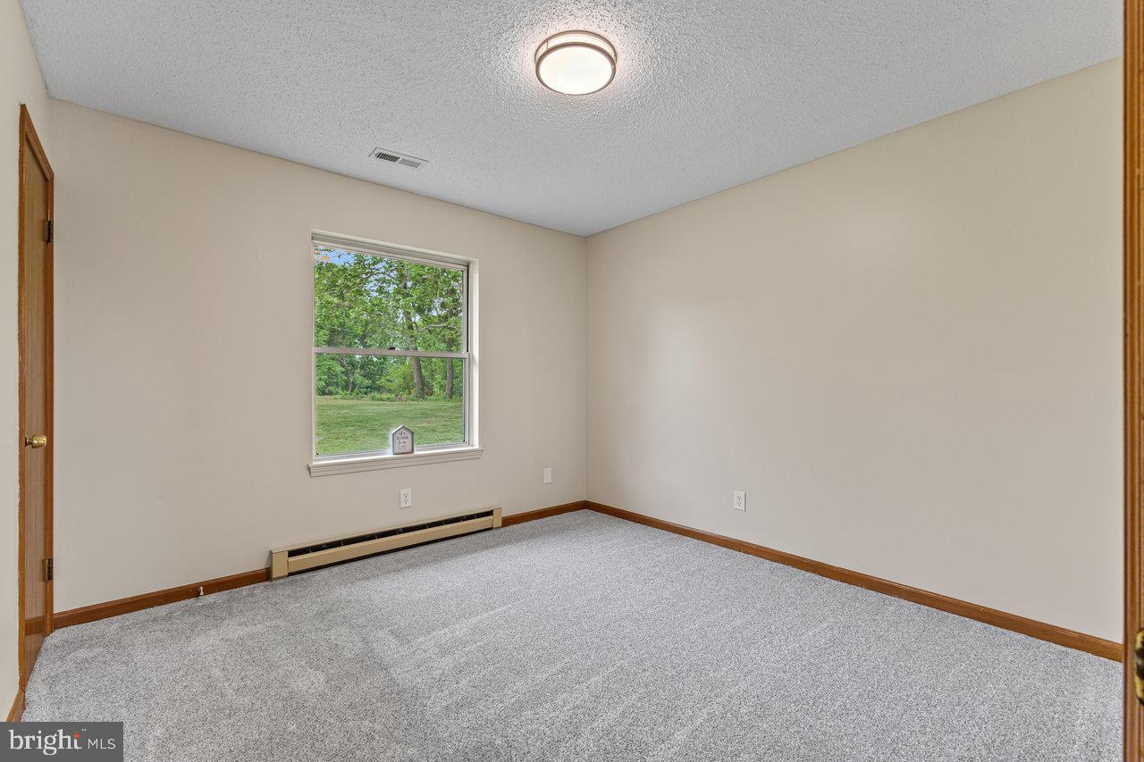 392 WALKER WAY, TIMBERVILLE, Virginia 22853, 3 Bedrooms Bedrooms, ,1 BathroomBathrooms,Residential,For sale,392 WALKER WAY,VARO2002190 MLS # VARO2002190