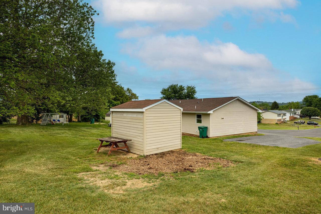 392 WALKER WAY, TIMBERVILLE, Virginia 22853, 3 Bedrooms Bedrooms, ,1 BathroomBathrooms,Residential,For sale,392 WALKER WAY,VARO2002190 MLS # VARO2002190